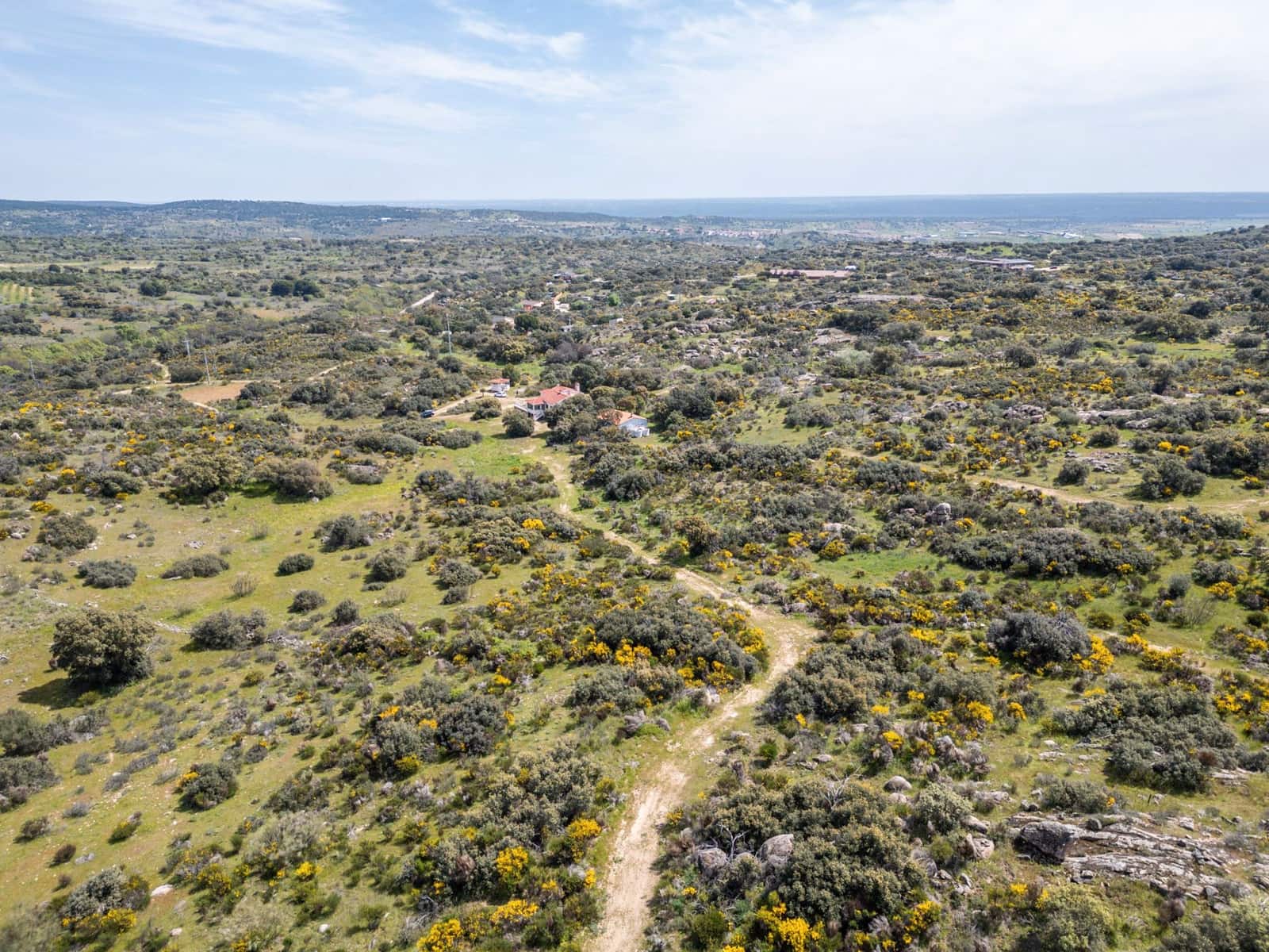 4 bedroom Finca/Country House for sale in Almorox - € 600,000 (Ref: 8942307)