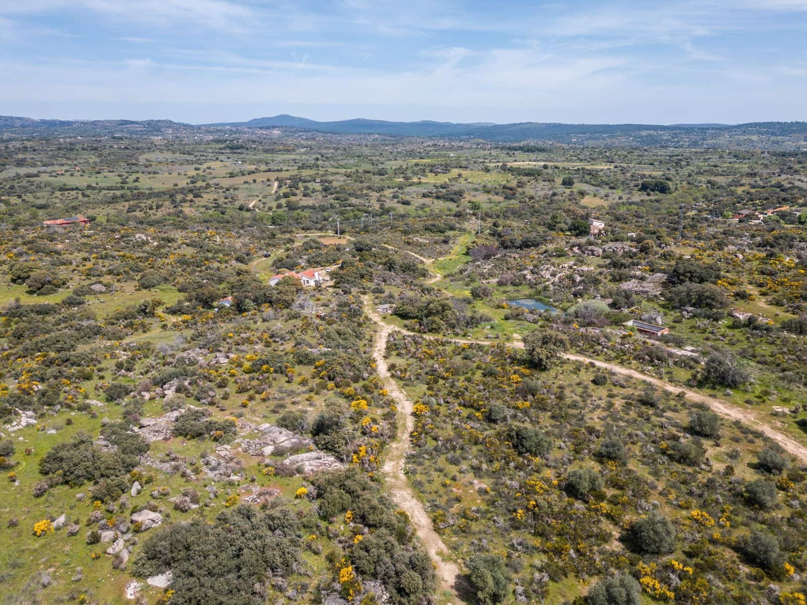 4 bedroom Finca/Country House for sale in Almorox - € 600,000 (Ref: 8942307)