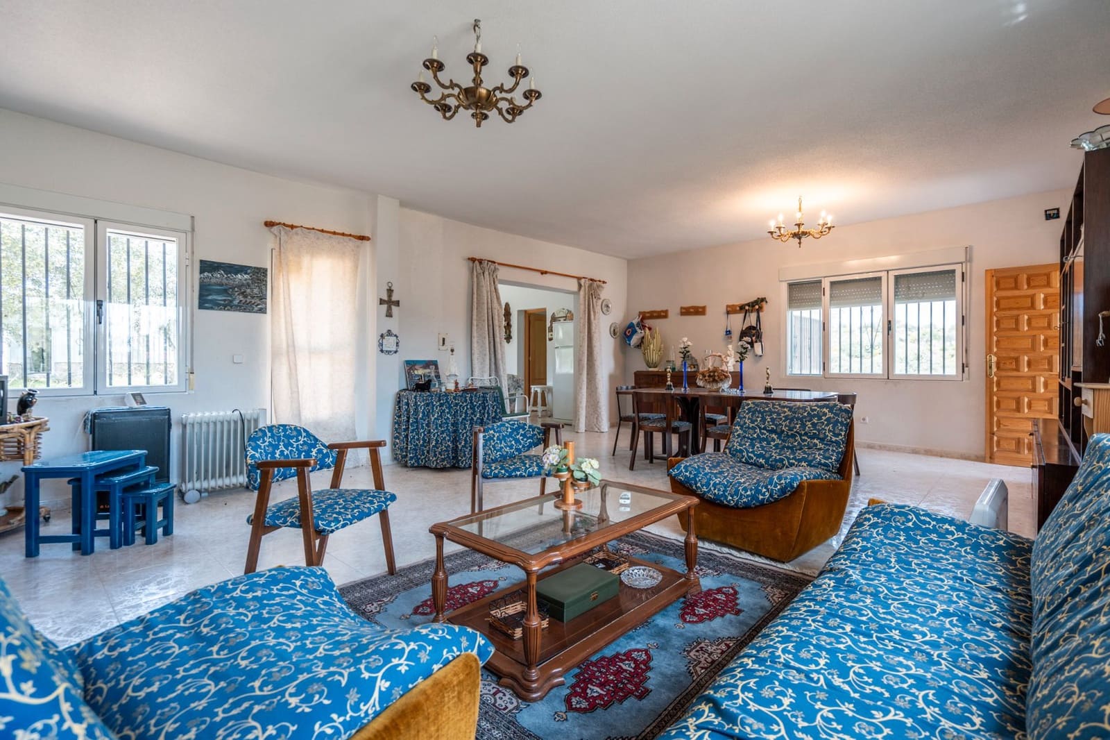 4 bedroom Finca/Country House for sale in Almorox - € 600,000 (Ref: 8942307)