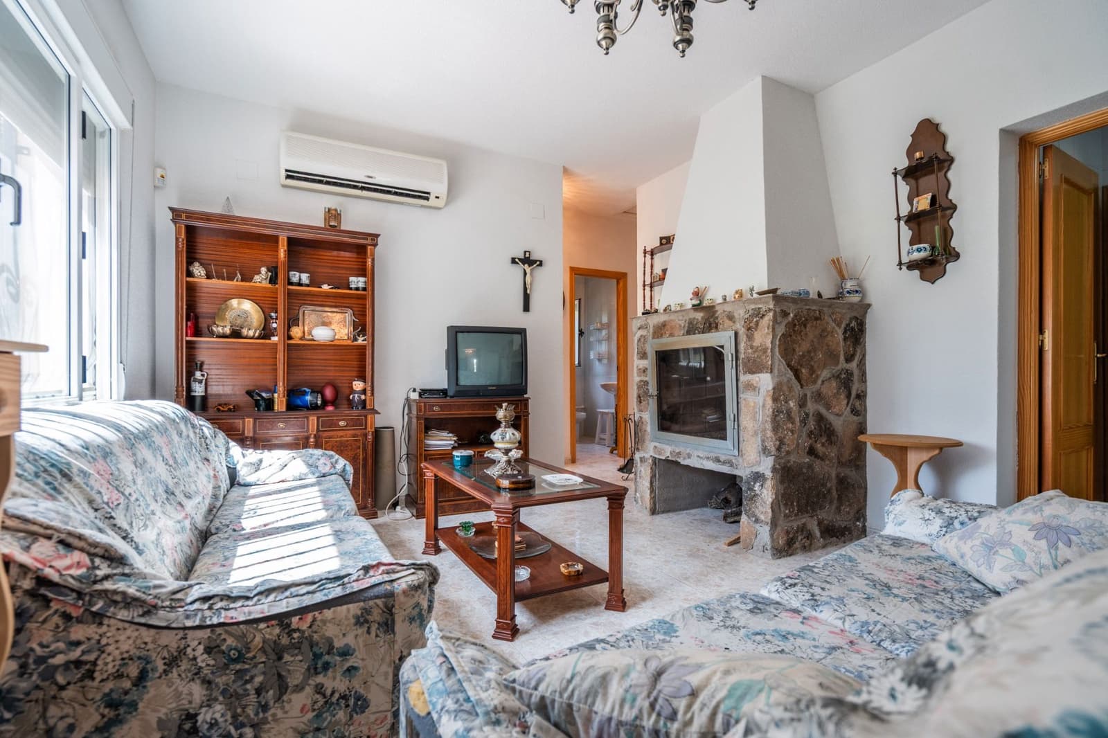 4 bedroom Finca/Country House for sale in Almorox - € 600,000 (Ref: 8942307)