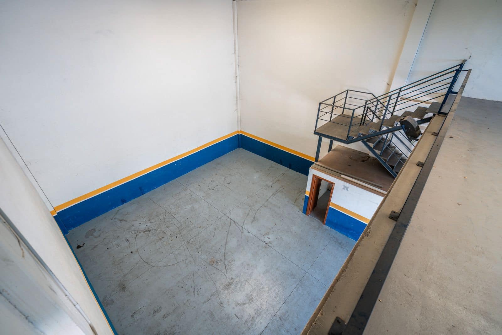 Erhverv til salg i Meco - € 220.500 (Ref: 8948242)