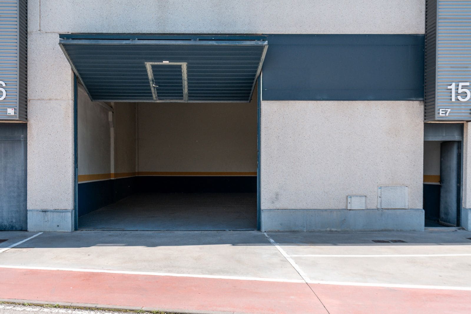 Erhverv til salg i Meco - € 220.500 (Ref: 8948242)