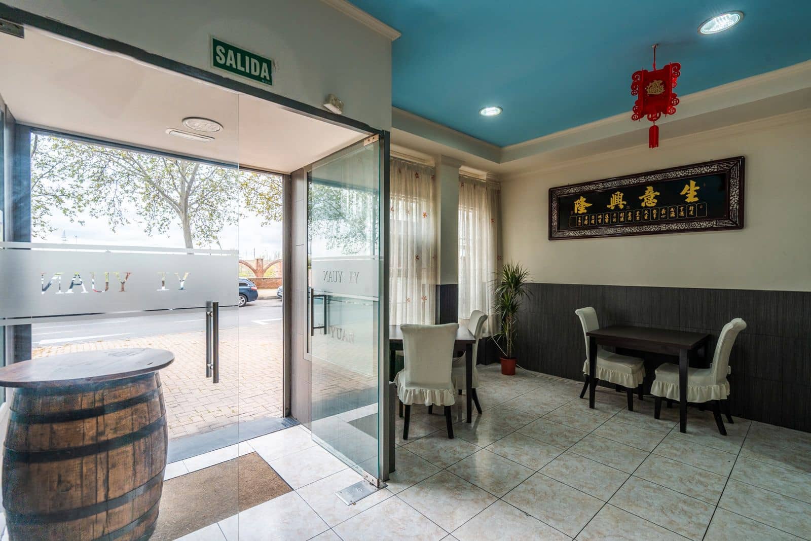 Kommersiell til salgs i Leganes - € 375 000 (Ref: 8953357)