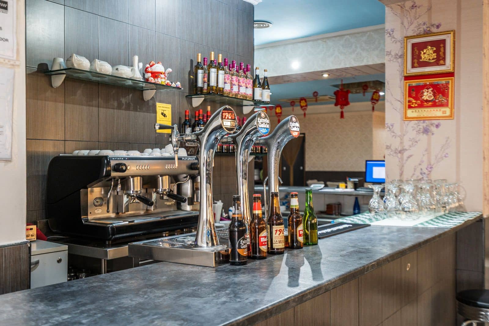 Kommersiell til salgs i Leganes - € 375 000 (Ref: 8953357)