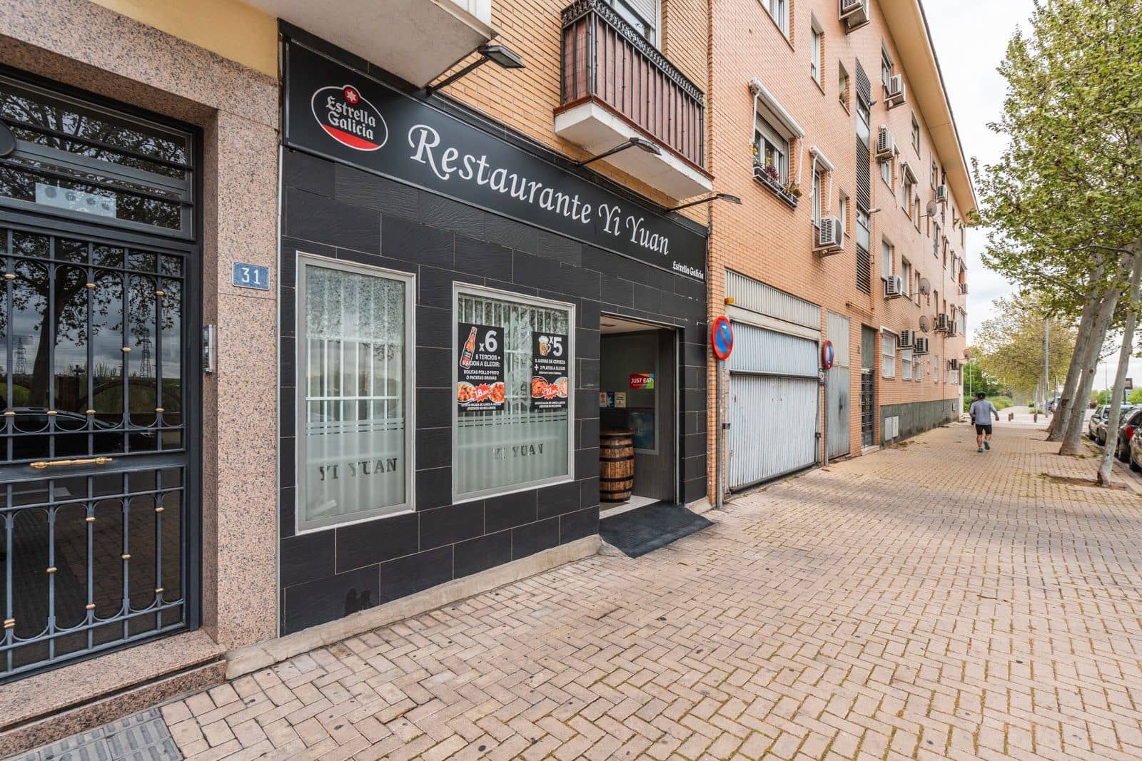 Kommersiell til salgs i Leganes - € 375 000 (Ref: 8953357)