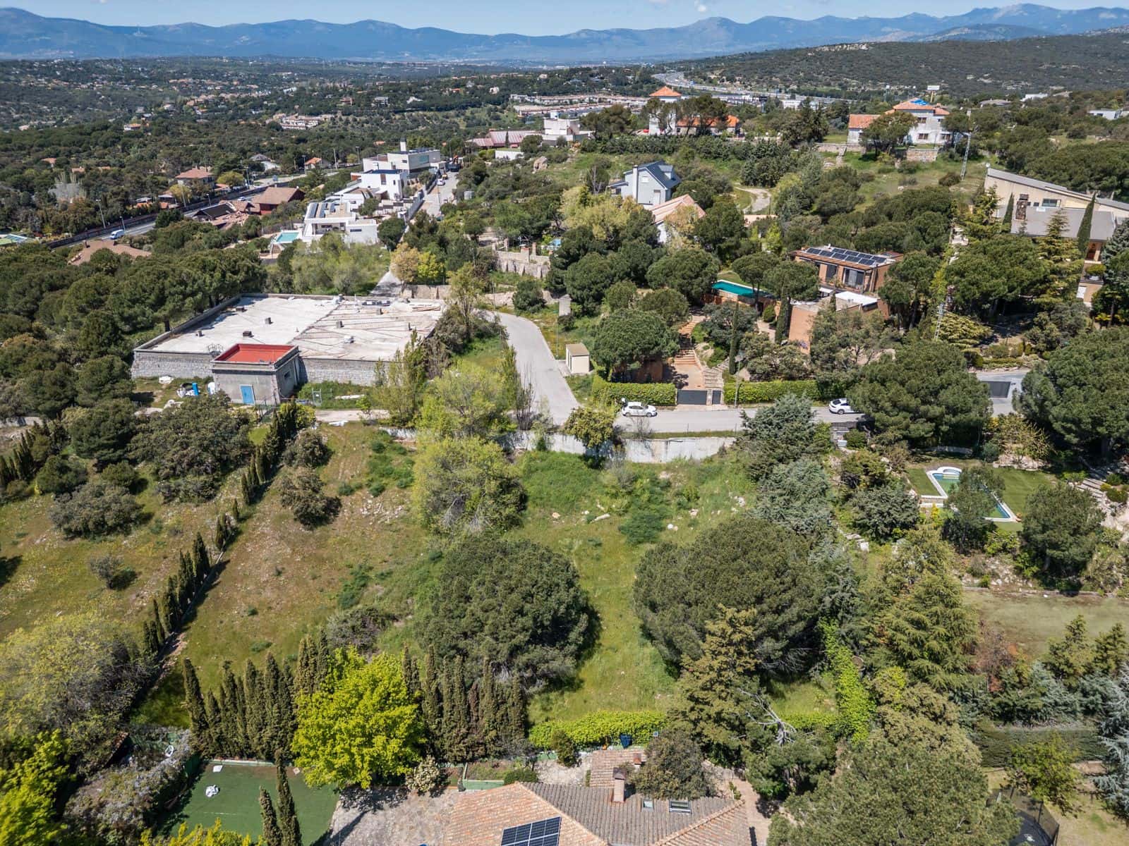 Działka budowlana na sprzedaż w Torrelodones - 450 000 € (Ref: 8967111)