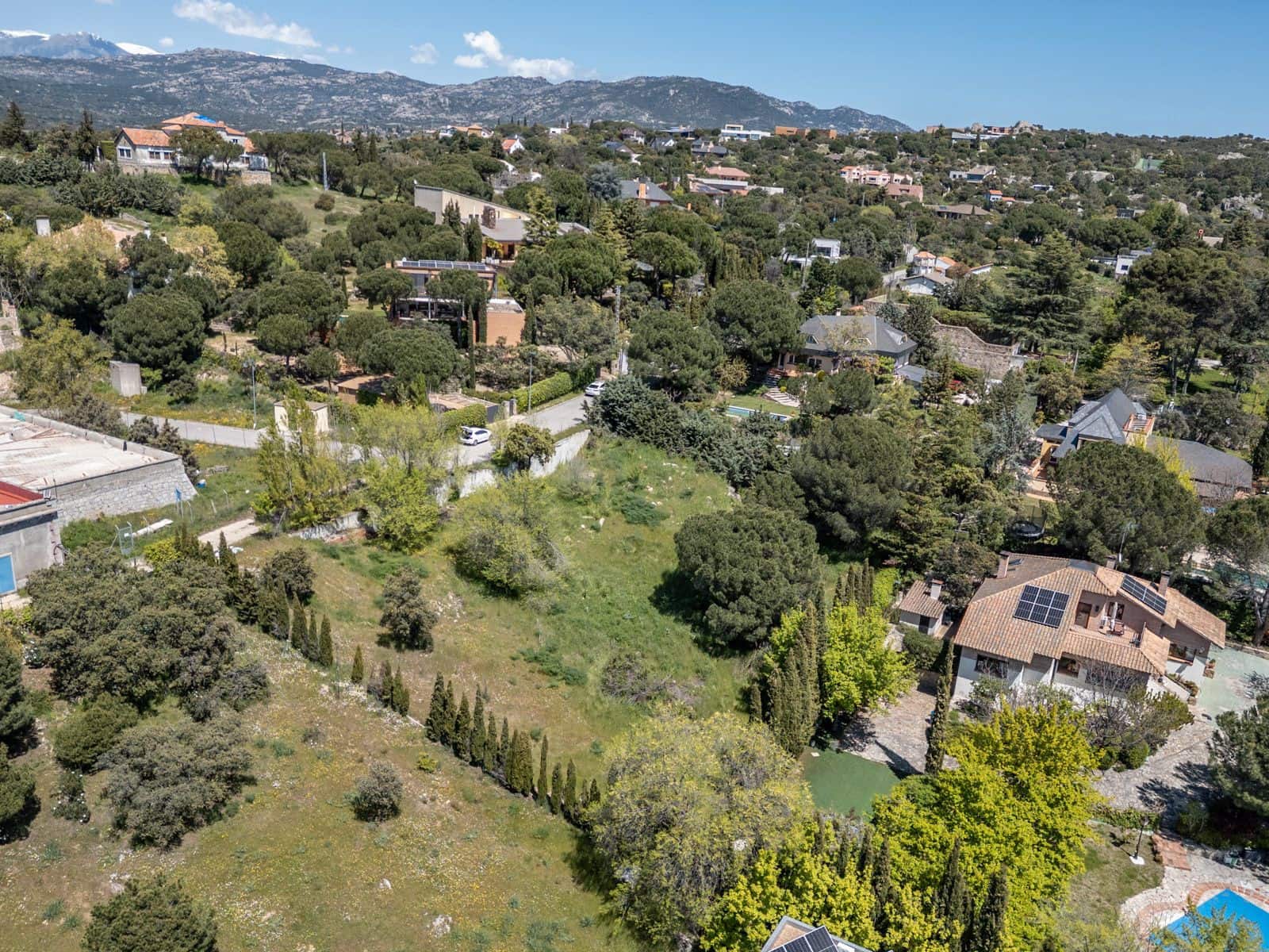 Działka budowlana na sprzedaż w Torrelodones - 450 000 € (Ref: 8967111)