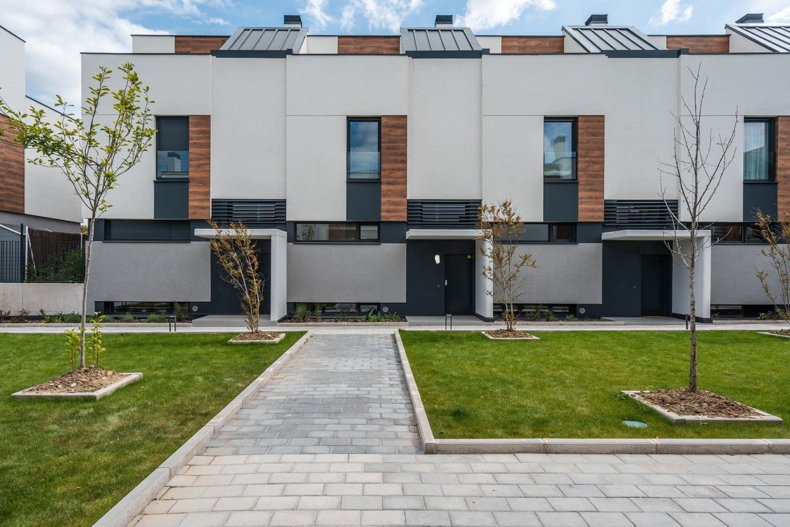 5 soveværelse Byhus til salg i Las Rozas de Madrid med swimmingpool garage - € 990.000 (Ref: 8969568)