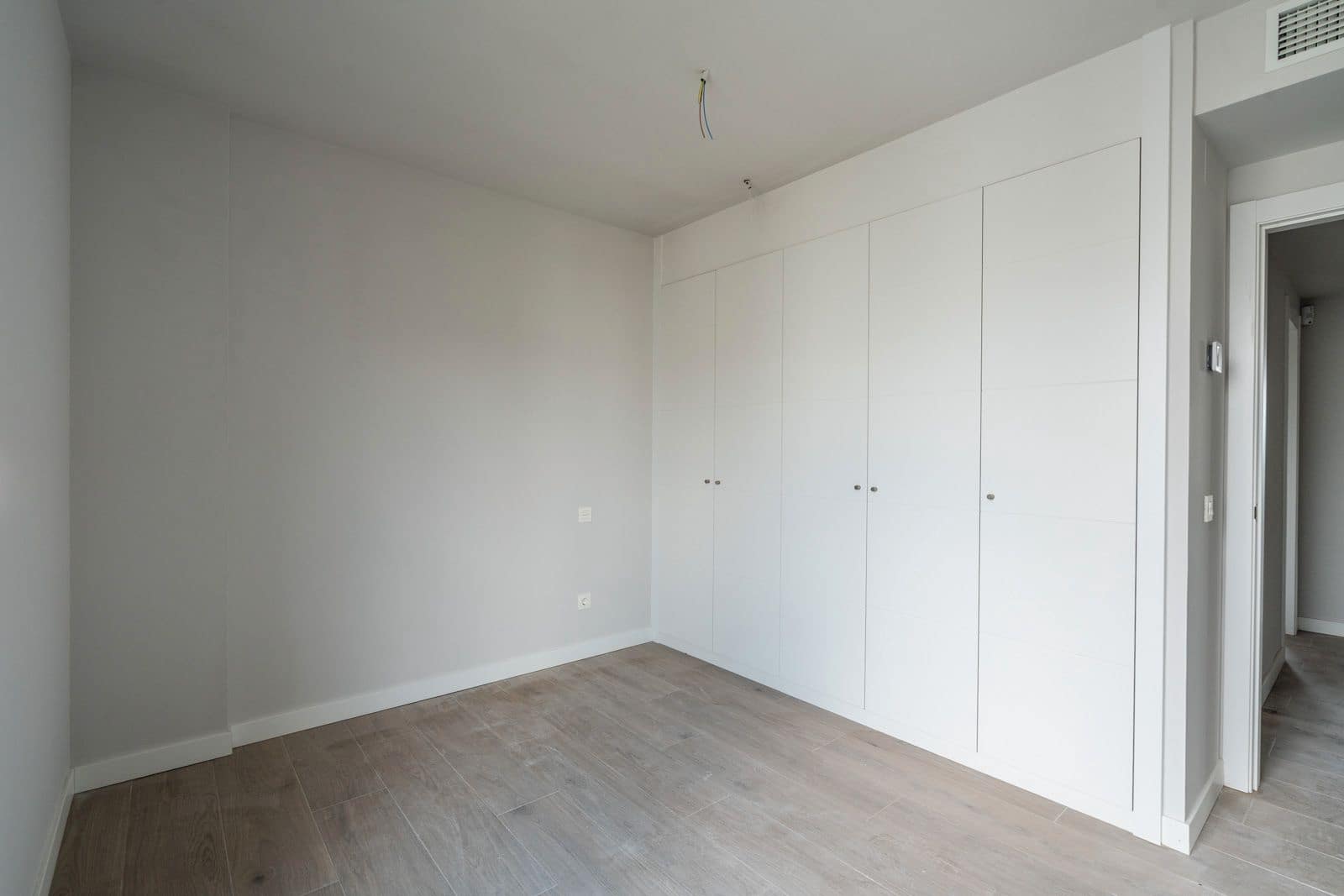 5 soveværelse Byhus til salg i Las Rozas de Madrid med swimmingpool garage - € 990.000 (Ref: 8969568)