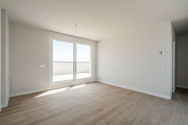 5 bedroom Townhouse for sale in Las Rozas de Madrid with pool garage - € 990,000 (Ref: 8969568)