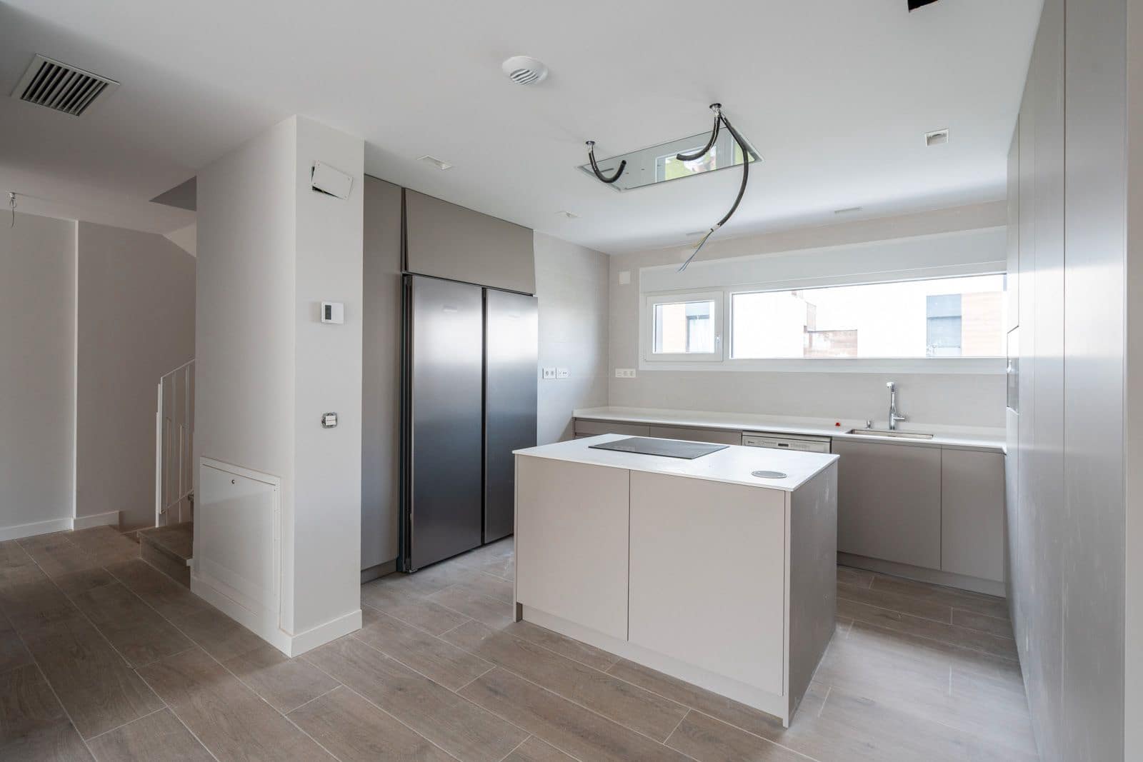 5 soveværelse Byhus til salg i Las Rozas de Madrid med swimmingpool garage - € 990.000 (Ref: 8969568)