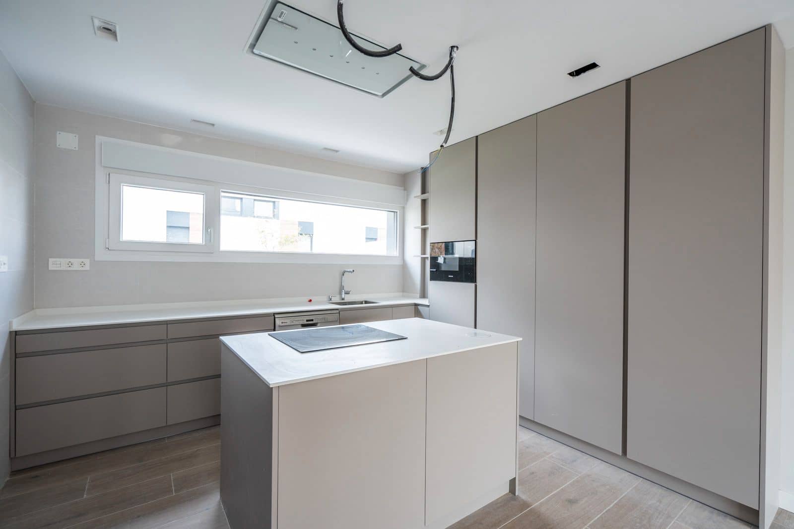 5 soveværelse Byhus til salg i Las Rozas de Madrid med swimmingpool garage - € 990.000 (Ref: 8969568)