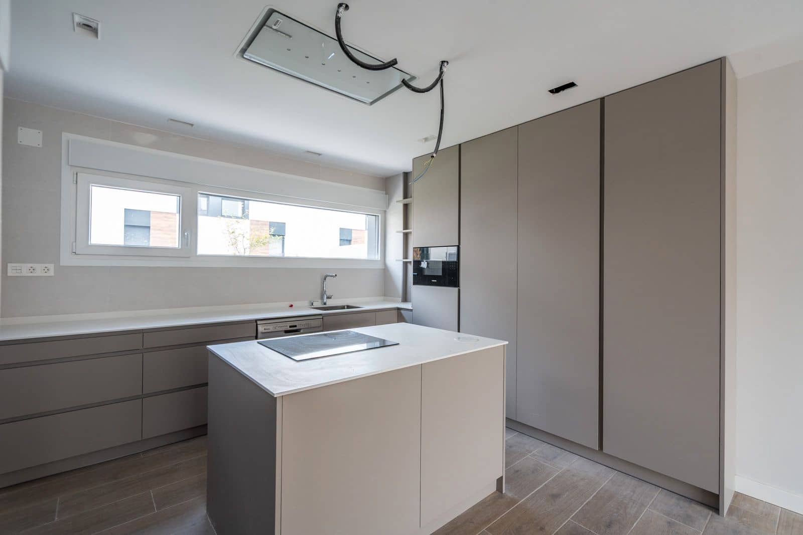 5 soveværelse Byhus til salg i Las Rozas de Madrid med swimmingpool garage - € 990.000 (Ref: 8969568)