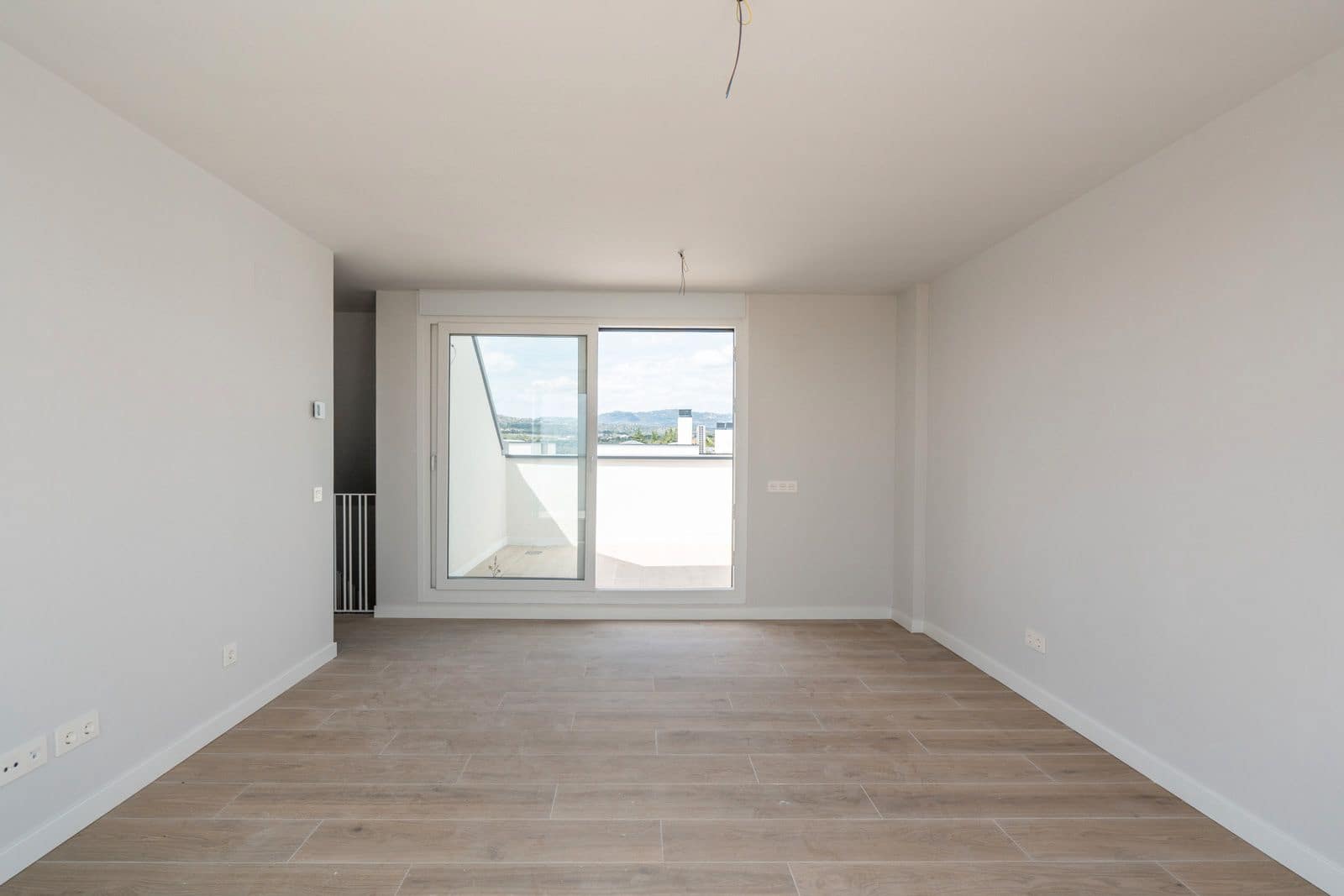 5 soveværelse Byhus til salg i Las Rozas de Madrid med swimmingpool garage - € 990.000 (Ref: 8969568)