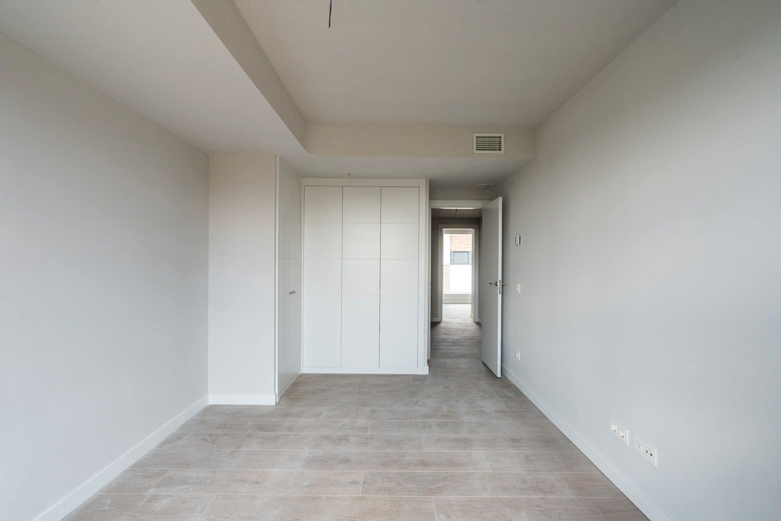 5 soveværelse Byhus til salg i Las Rozas de Madrid med swimmingpool garage - € 990.000 (Ref: 8969568)