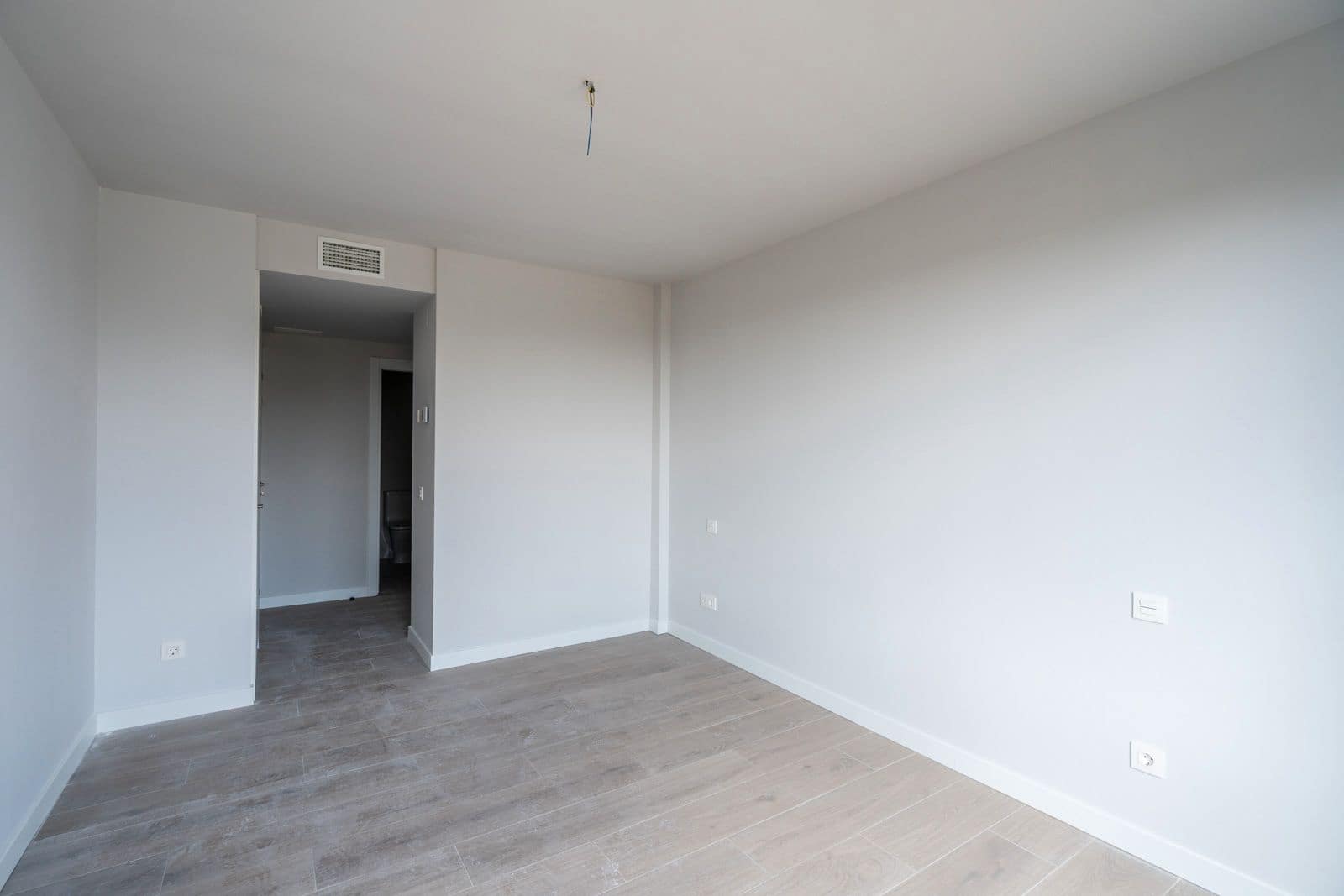 5 soveværelse Byhus til salg i Las Rozas de Madrid med swimmingpool garage - € 990.000 (Ref: 8969568)