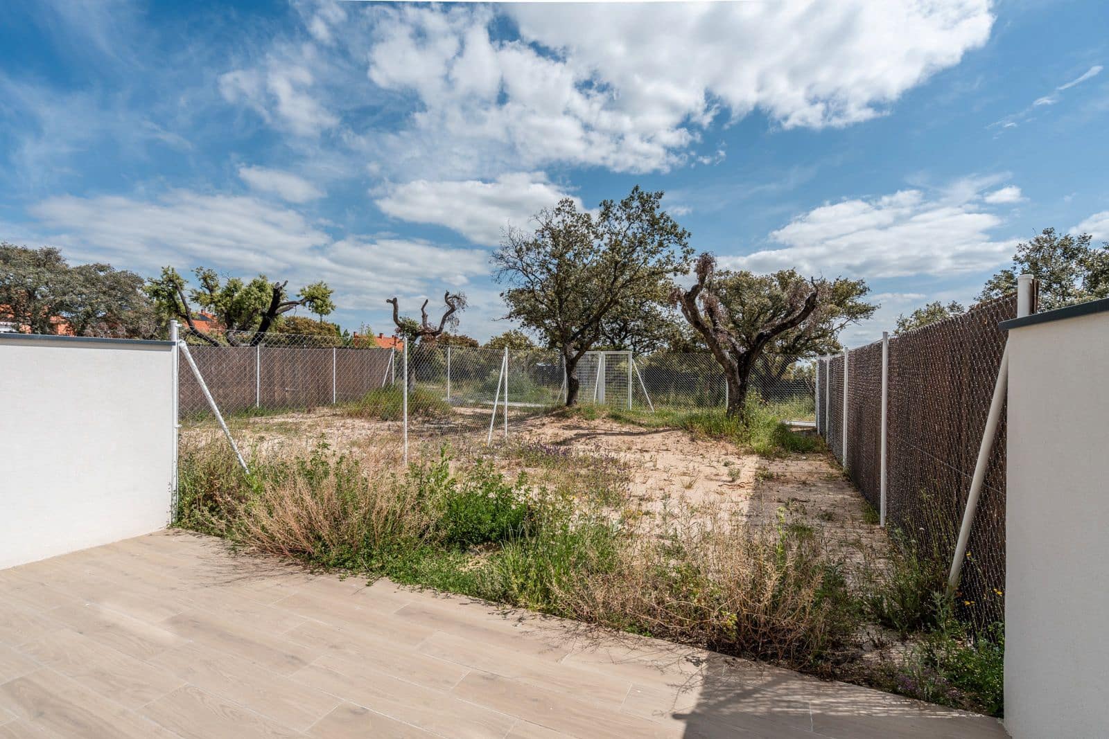 5 soveværelse Byhus til salg i Las Rozas de Madrid med swimmingpool garage - € 990.000 (Ref: 8969568)