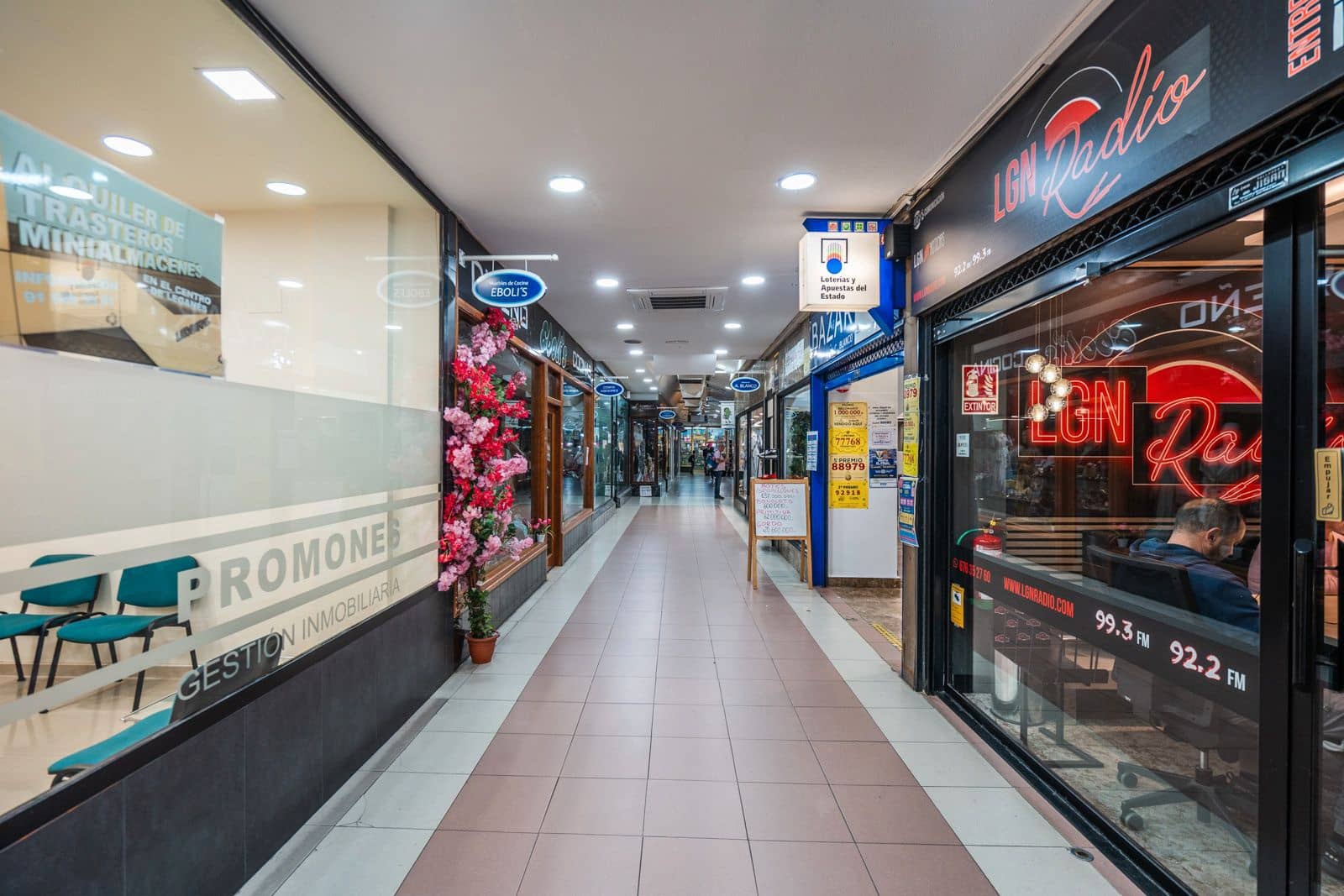 Erhverv til salg i Leganes - € 250.000 (Ref: 9000283)