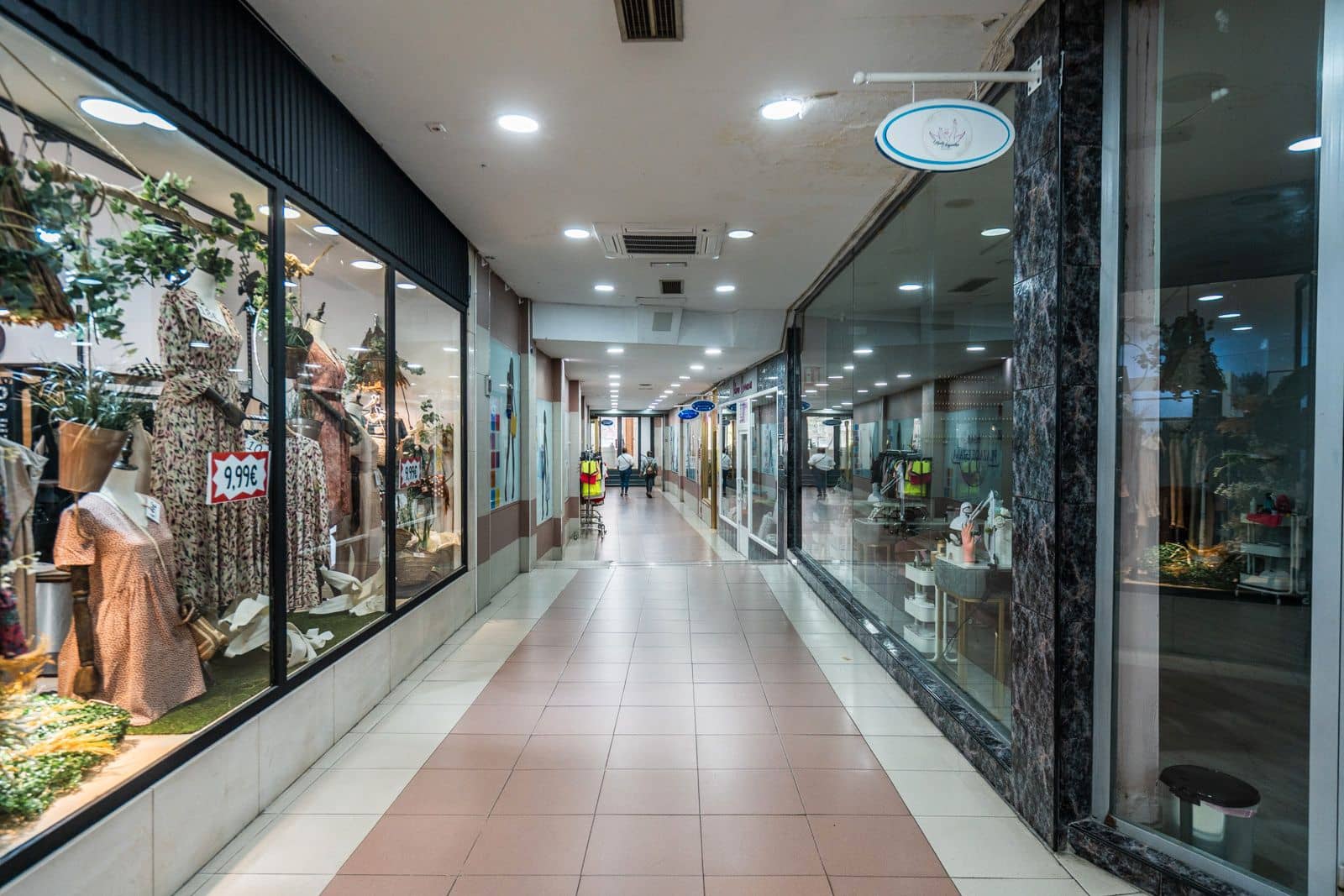 Erhverv til salg i Leganes - € 250.000 (Ref: 9000283)