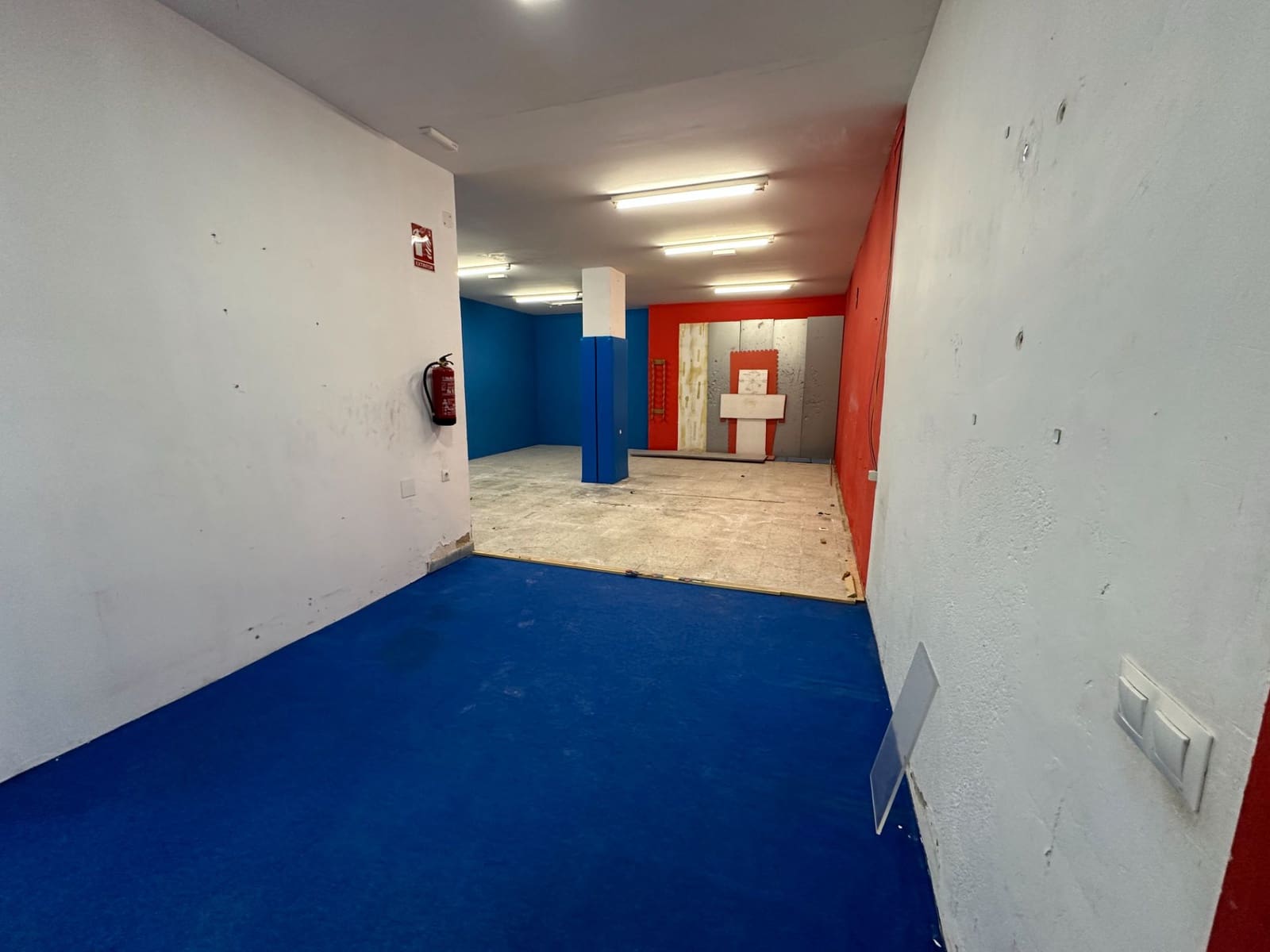 Erhverv til leje i Leganes - € 1.380 (Ref: 9009797)