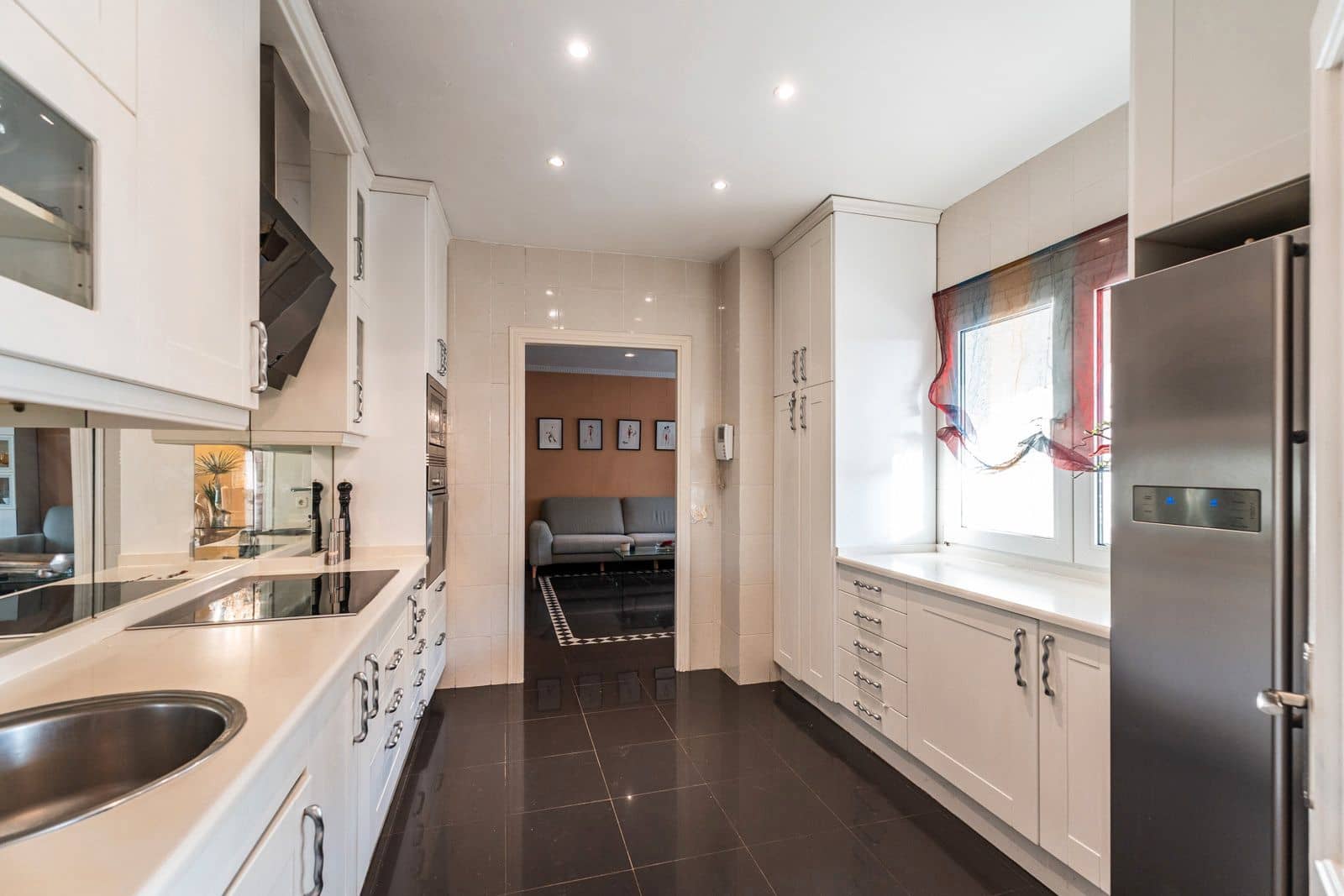 6 soveværelse Villa til salg i Boadilla del Monte med swimmingpool garage - € 1.500.000 (Ref: 9022358)