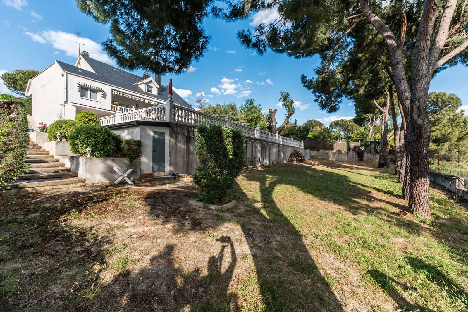 6 soveværelse Villa til salg i Boadilla del Monte med swimmingpool garage - € 1.500.000 (Ref: 9022358)