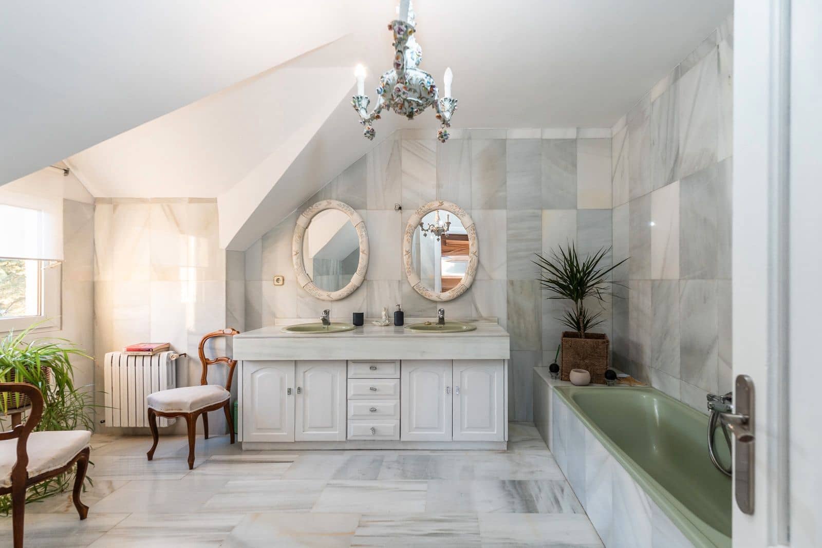 6 soveværelse Villa til salg i Boadilla del Monte med swimmingpool garage - € 1.500.000 (Ref: 9022358)