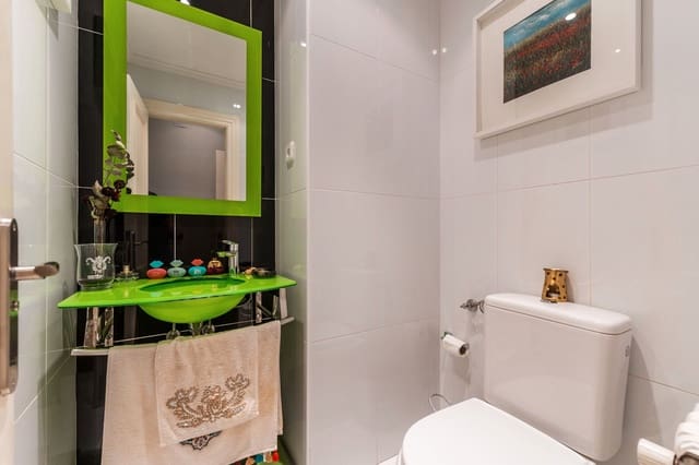 6 sypialnia Willa na sprzedaż w Boadilla del Monte z basenem garażem - 1 500 000 € (Ref: 9022358)