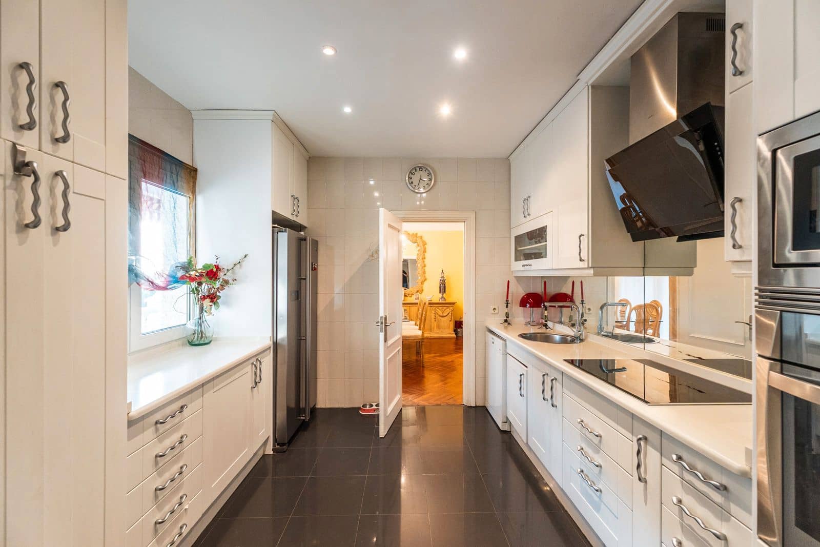 6 soveværelse Villa til salg i Boadilla del Monte med swimmingpool garage - € 1.500.000 (Ref: 9022358)