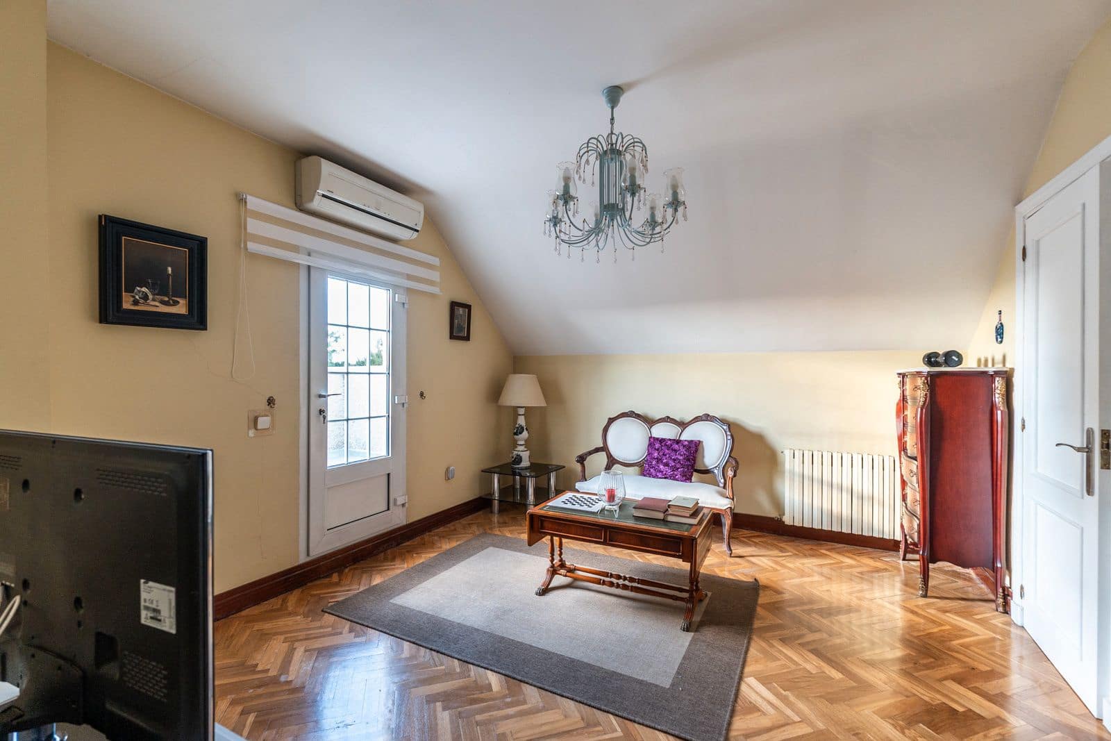 6 soveværelse Villa til salg i Boadilla del Monte med swimmingpool garage - € 1.500.000 (Ref: 9022358)