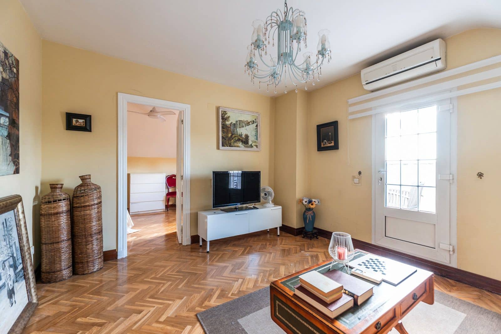 6 soveværelse Villa til salg i Boadilla del Monte med swimmingpool garage - € 1.500.000 (Ref: 9022358)