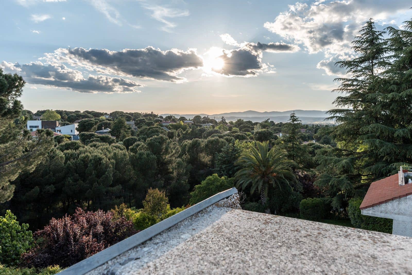 6 soveværelse Villa til salg i Boadilla del Monte med swimmingpool garage - € 1.500.000 (Ref: 9022358)