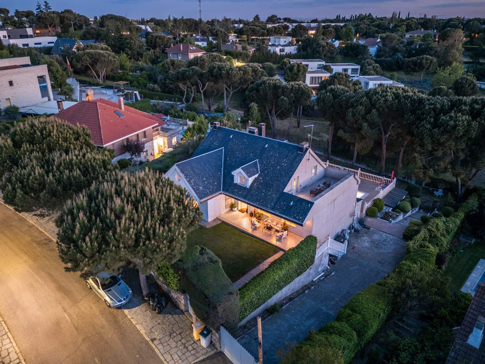 6 soveværelse Villa til salg i Boadilla del Monte med swimmingpool garage - € 1.500.000 (Ref: 9022358)