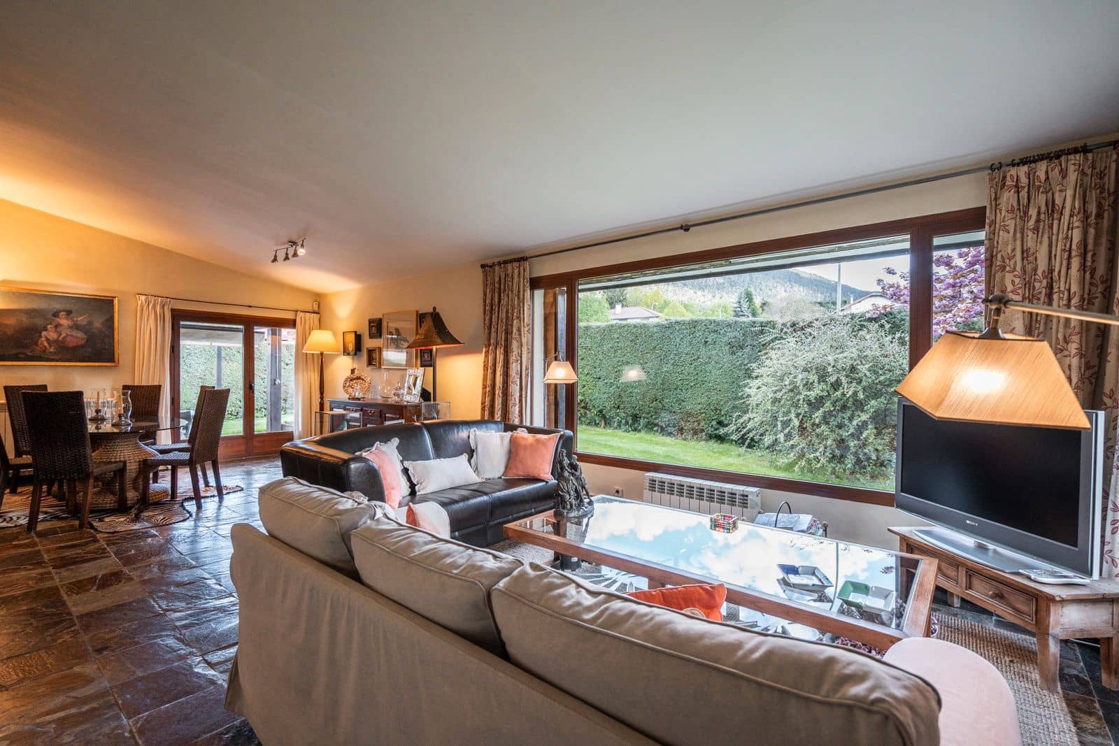 5 soveværelse Villa til salg i El Espinar med garage - € 930.000 (Ref: 9028440)