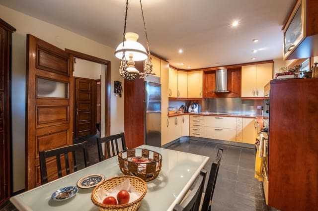 5 bedroom Villa for sale in San Rafael, El Espinar with garage - € 930,000 (Ref: 9028440)