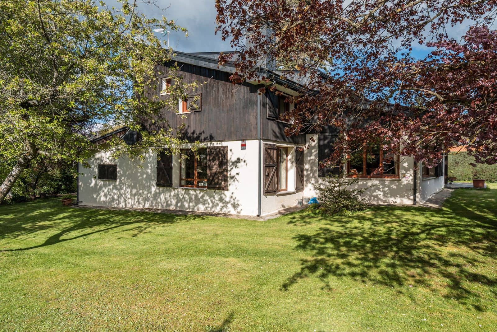 5 soveværelse Villa til salg i El Espinar med garage - € 930.000 (Ref: 9028440)