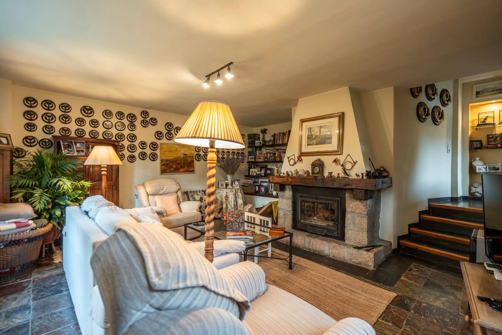 5 soveværelse Villa til salg i El Espinar med garage - € 930.000 (Ref: 9028440)