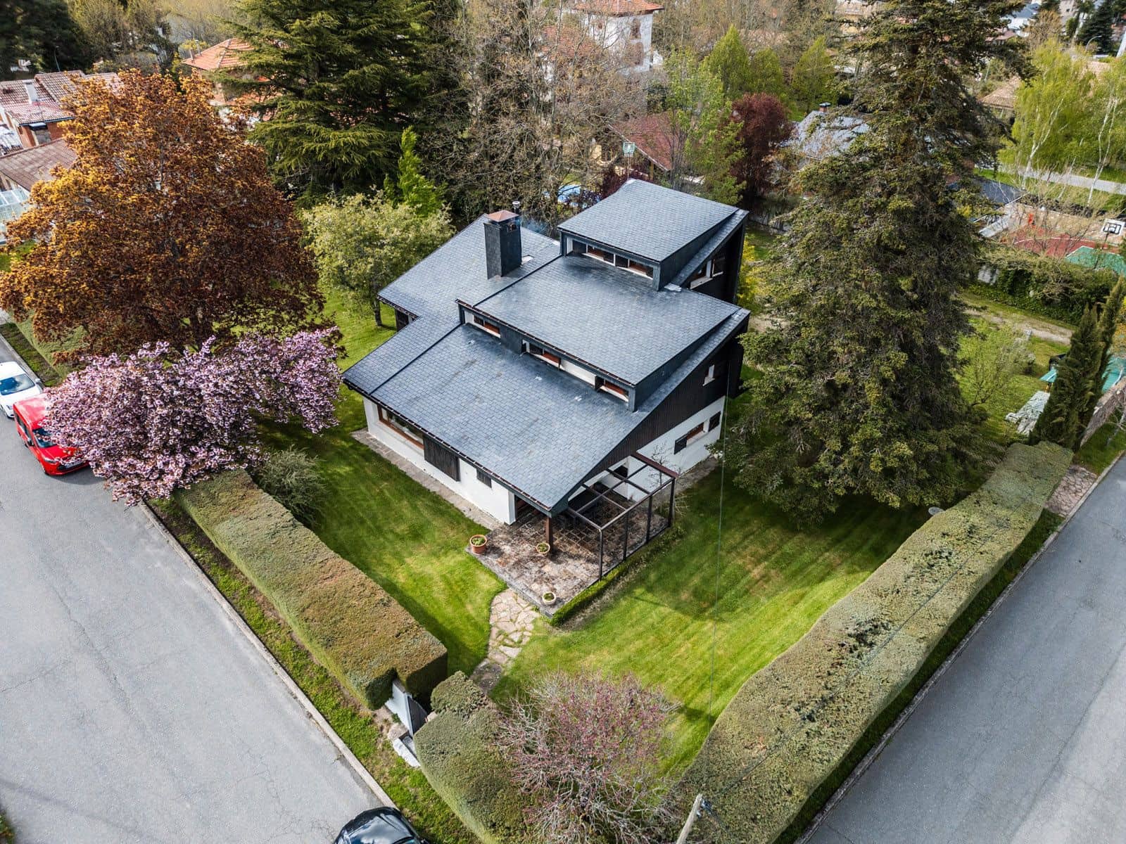 5 soveværelse Villa til salg i El Espinar med garage - € 930.000 (Ref: 9028440)