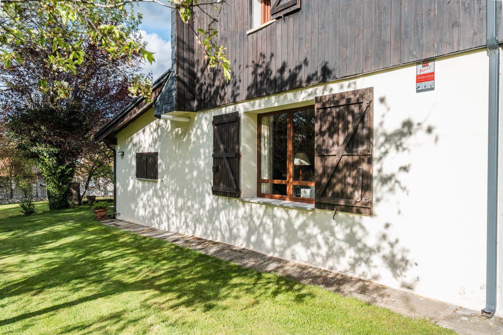 5 soveværelse Villa til salg i El Espinar med garage - € 930.000 (Ref: 9028440)