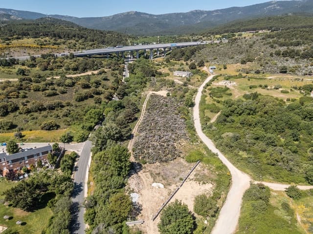 Finca/Landhuis te koop in Guadarrama - € 170.000 (Ref: 9030856)