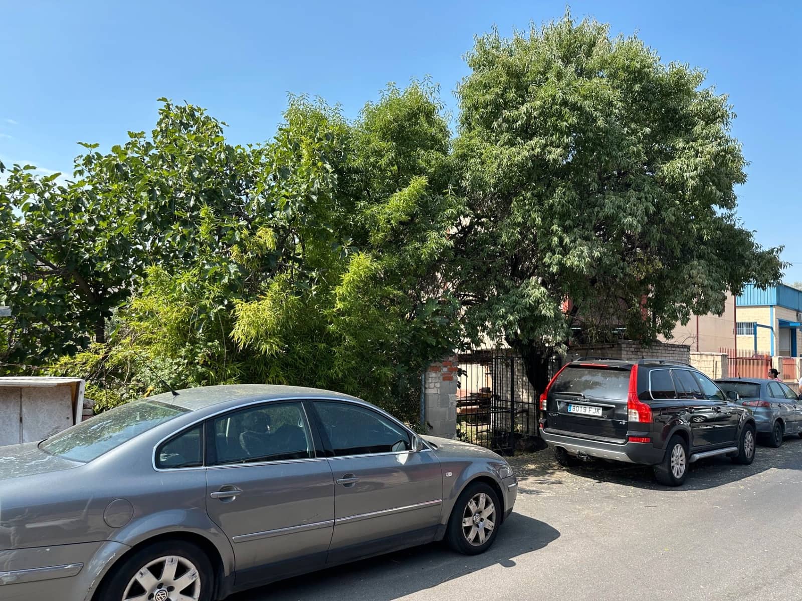 Ubebygd land til salgs i Paracuellos de Jarama - € 165 000 (Ref: 9030857)