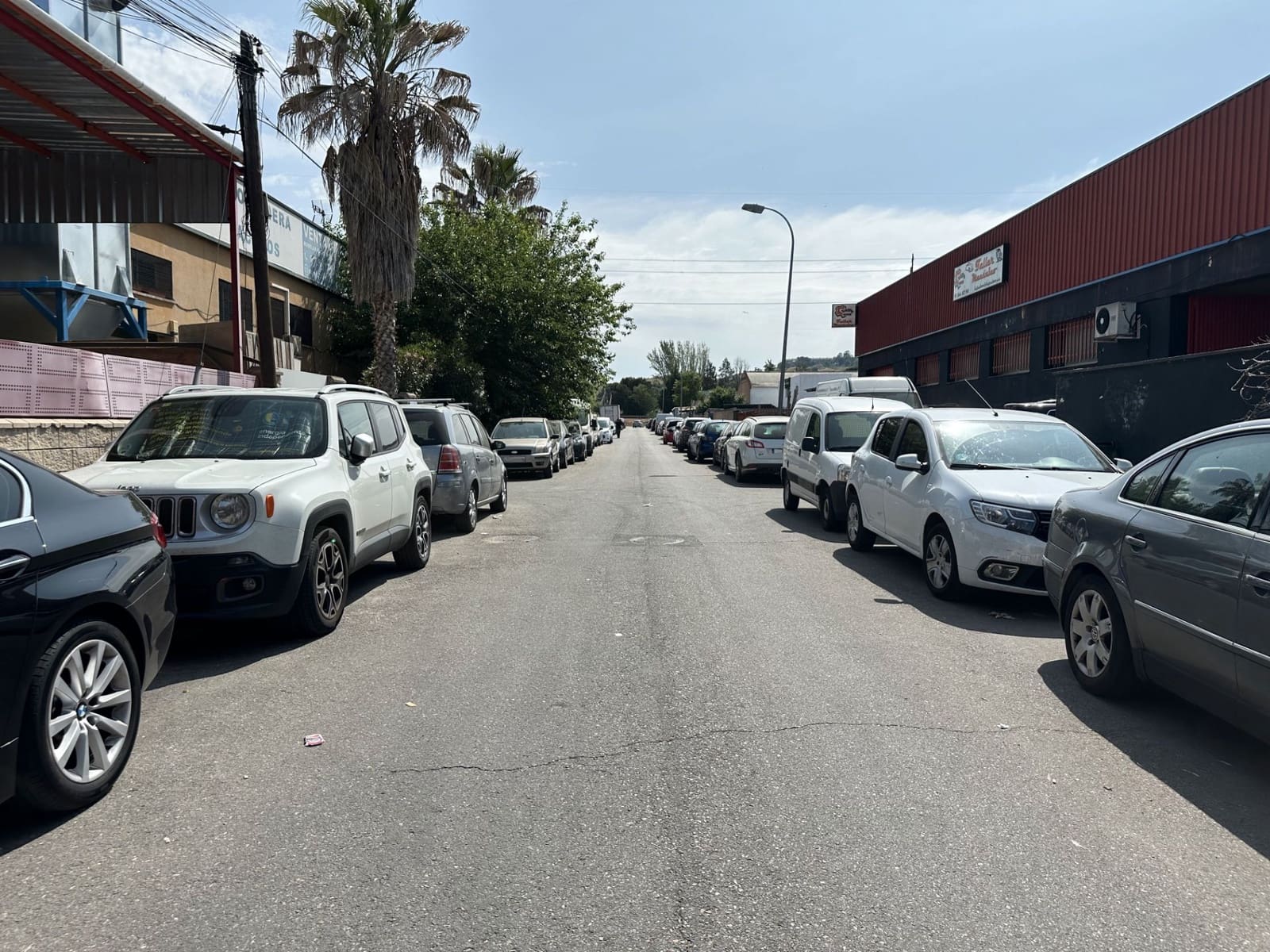 Ubebygd land til salgs i Paracuellos de Jarama - € 165 000 (Ref: 9030857)