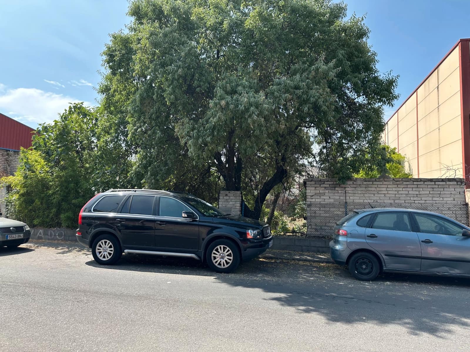 Ubebygd land til salgs i Paracuellos de Jarama - € 165 000 (Ref: 9030857)