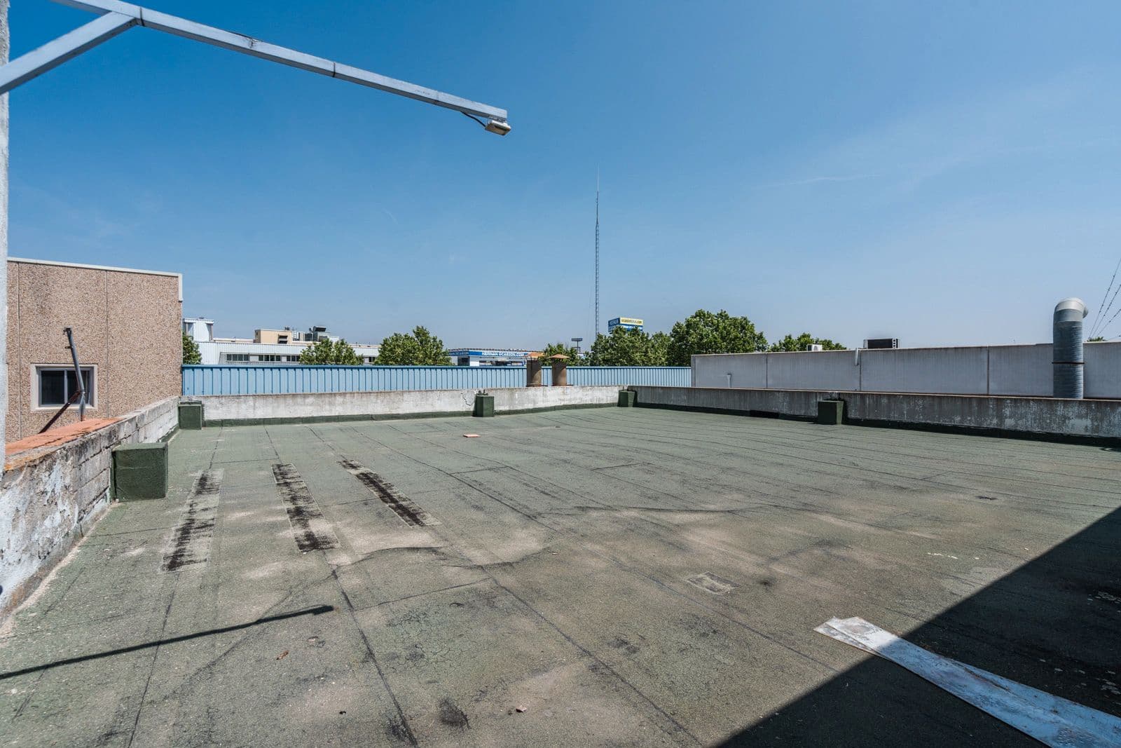 Erhverv til salg i Mostoles - € 1.390.000 (Ref: 9064712)