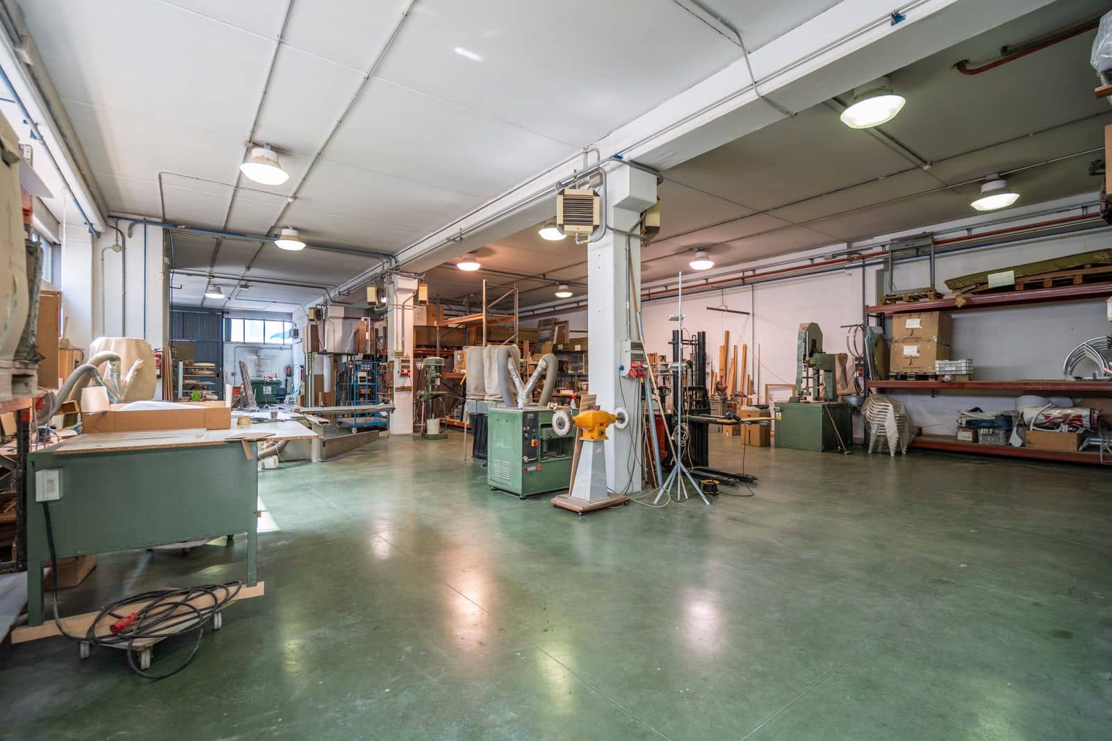 Erhverv til salg i Mostoles - € 1.390.000 (Ref: 9064712)