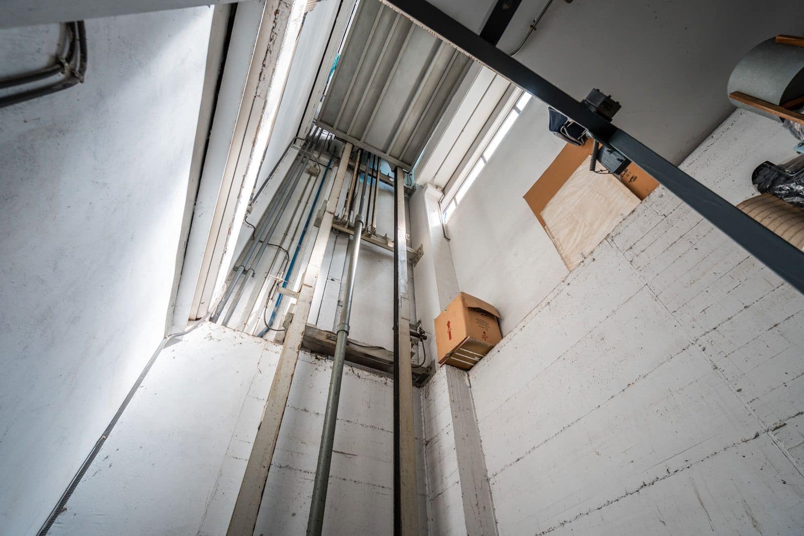 Erhverv til salg i Mostoles - € 1.390.000 (Ref: 9064712)