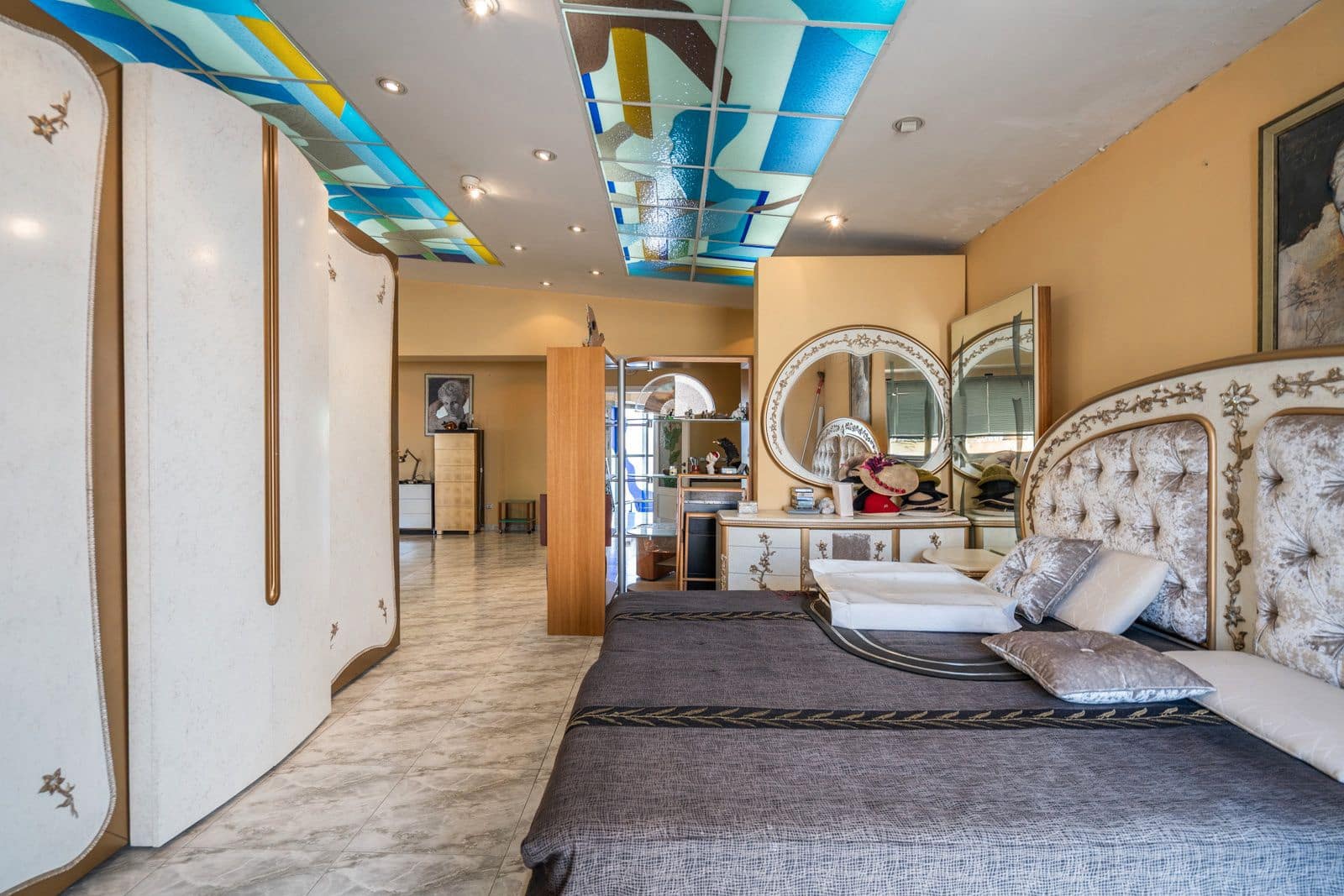 Erhverv til salg i Mostoles - € 1.390.000 (Ref: 9064712)