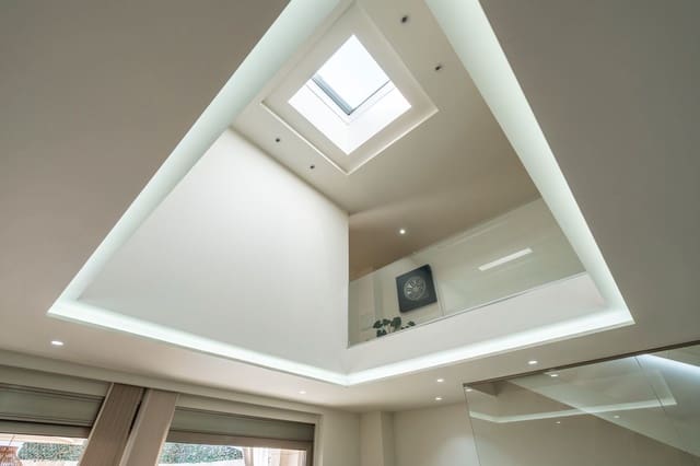 4 bedroom Semi-detached Villa for sale in Valdefuentes, Madrid city with pool garage - € 1,595,000 (Ref: 9081063)