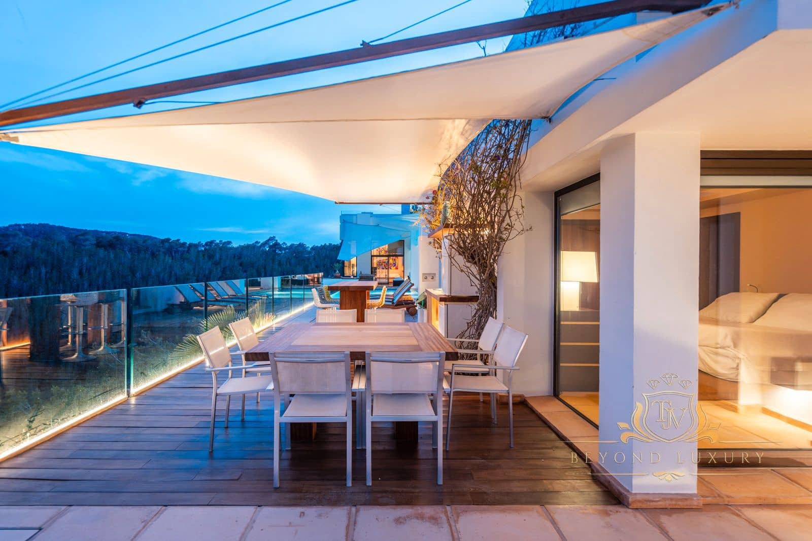 6 sypialnia Willa na sprzedaż w Miasto Ibiza / Eivissa z basenem garażem - 10 000 000 € (Ref: 9101397)