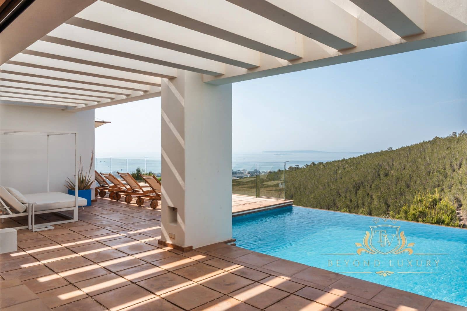 6 sypialnia Willa na sprzedaż w Miasto Ibiza / Eivissa z basenem garażem - 10 000 000 € (Ref: 9101397)